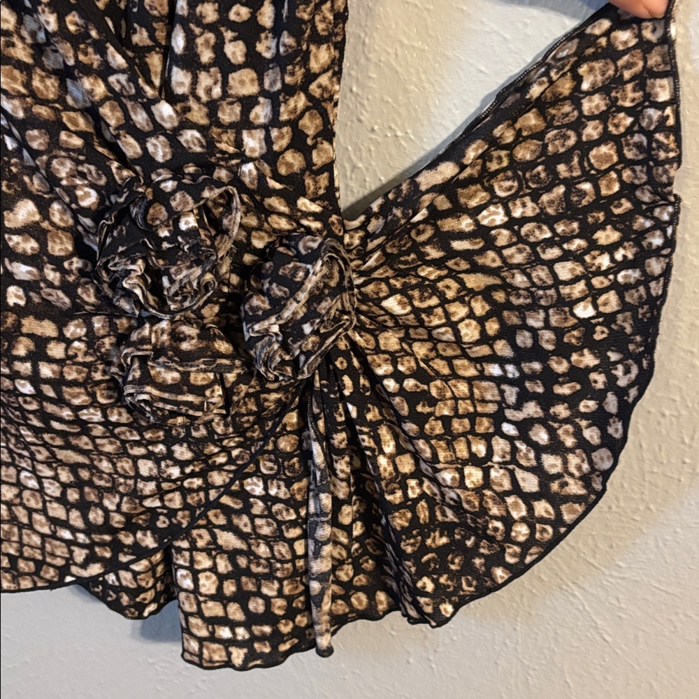 Worthington Black and Tan Patterned Blouse - Picture 4 of 7